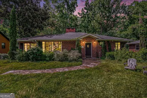 123 Willow Ln, Decatur, GA 30030