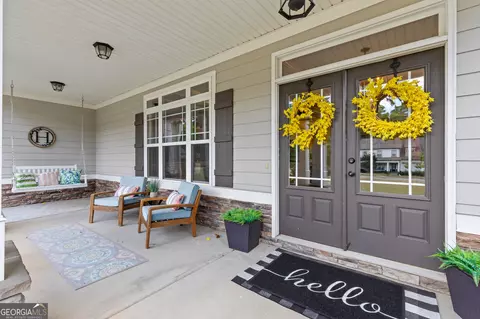 307 Roundstone Rock, Tyrone, GA 30290 photo 4