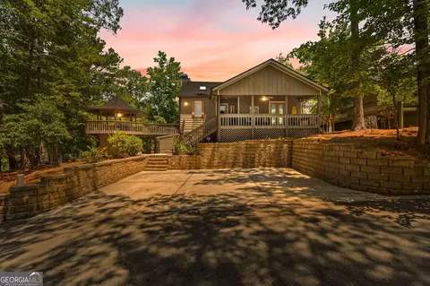 145 Narrows Dr, Waleska, GA 30183