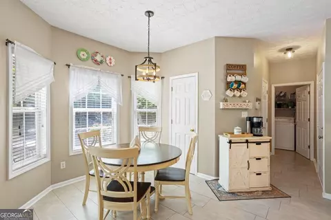 2585 Cascade Ive Ct, Buford, GA 30519 photo 12