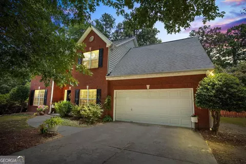 2585 Cascade Ive Ct, Buford, GA 30519 photo 4