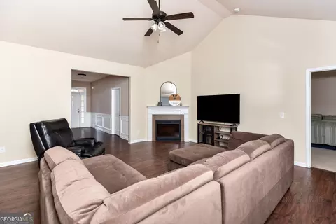 104 Limestone Trl, Warner Robins, GA 31093 photo 12