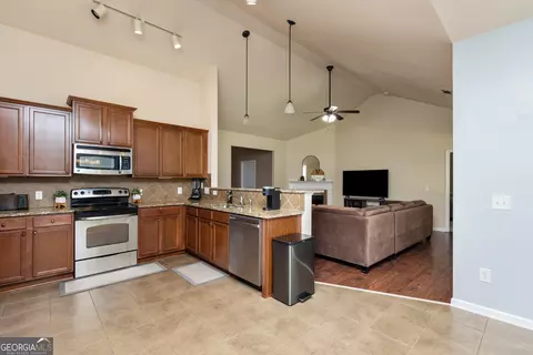 104 Limestone Trl, Warner Robins, GA 31093 photo 22