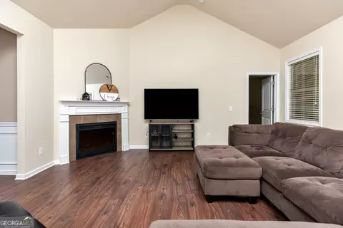 104 Limestone Trl, Warner Robins, GA 31093 photo 13