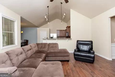 104 Limestone Trl, Warner Robins, GA 31093 photo 9
