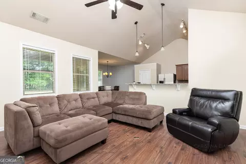 104 Limestone Trl, Warner Robins, GA 31093 photo 8