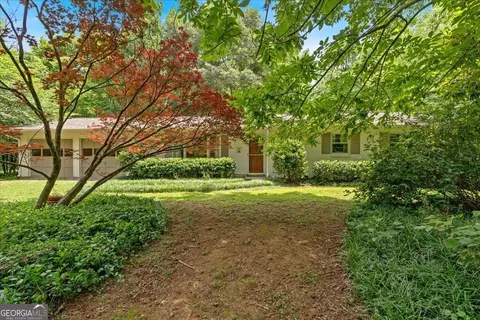 100 NW Dover Rd NW, Cartersville, GA 30120