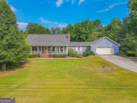 3230 Haddon Hall Dr, Buford, GA 30519