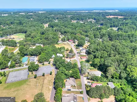 65 Pine Ave, Commerce, GA 30529 photo 8