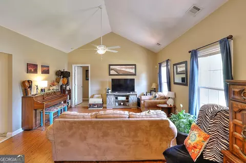 65 Pine Ave, Commerce, GA 30529 photo 12