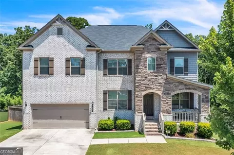 61 Water Oak Dr, Acworth, GA 30101