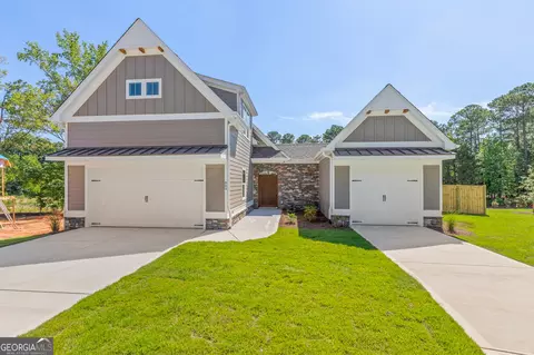 804 Magnolia Walk, Peachtree City, GA 30269