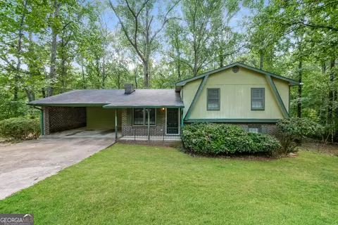 45 Hyde Cir, Newnan, GA 30263