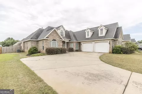 314 Montgomery St, Warner Robins, GA 31088