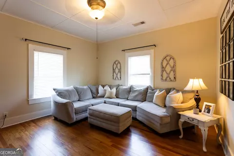 25 N Broad St, Porterdale, GA 30014 photo 4