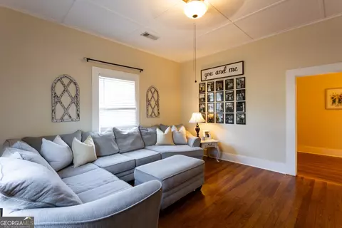 25 N Broad St, Porterdale, GA 30014 photo 5
