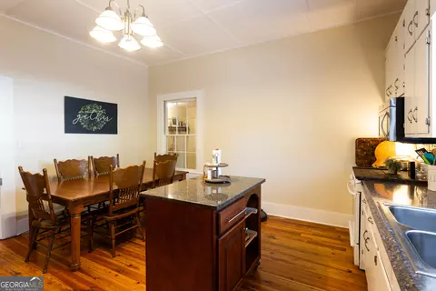 25 N Broad St, Porterdale, GA 30014 photo 10