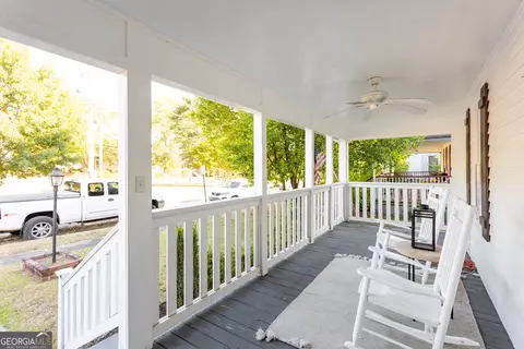 25 N Broad St, Porterdale, GA 30014 photo 2