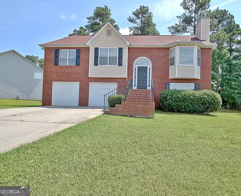 10592 Marigold Ct, Hampton, GA 30228