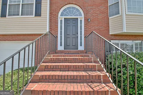Entry Way - 10592 Marigold Ct, Hampton, GA 30228 photo 1 of 8