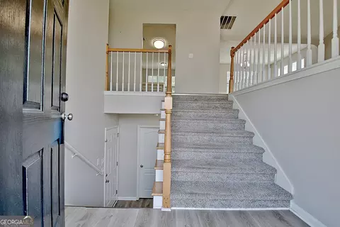 Entry Way - 10592 Marigold Ct, Hampton, GA 30228 photo 2 of 8