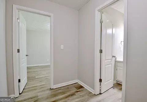 Entry Way - 10592 Marigold Ct, Hampton, GA 30228 photo 7 of 8