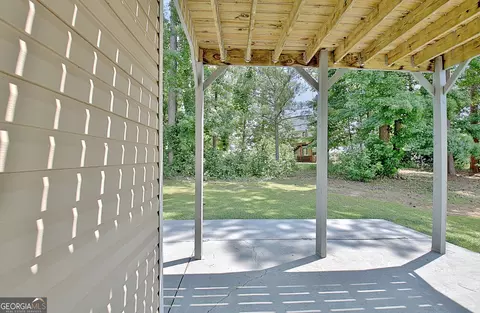 Exterior - 10592 Marigold Ct, Hampton, GA 30228 photo 7 of 10