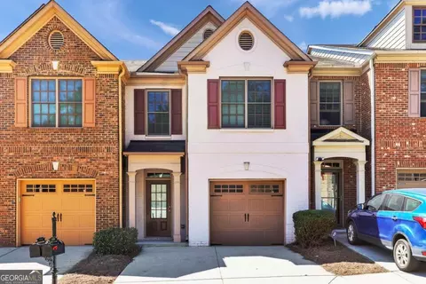 318 Knelston Oak Dr, Suwanee, GA 30024