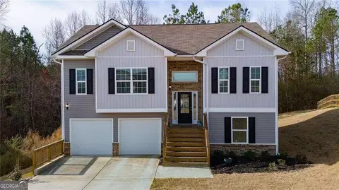 384 Lakecrest Cir SW, Calhoun, GA 30701