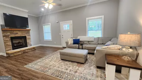 166 Cole Forest Blvd, Barnesville, GA 30204 photo 5