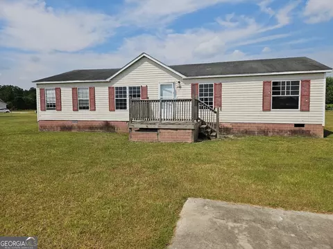 6443 Swallowtail Dr, Statesboro, GA 30461
