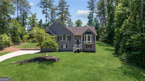 710 Swan Ln, Canton, GA 30115