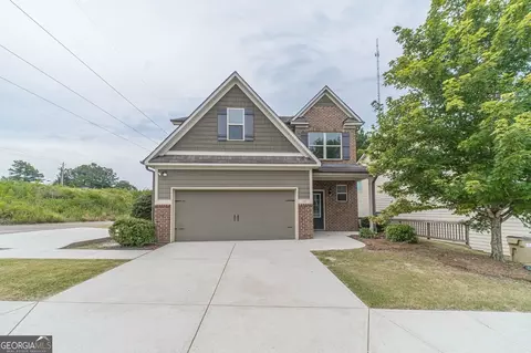 101 Muscogee Dr, Hoschton, GA 30548