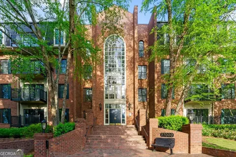 27208 Plantation Dr NE, Atlanta, GA 30324