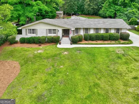 1146 Pine Valley Rd, Griffin, GA 30224