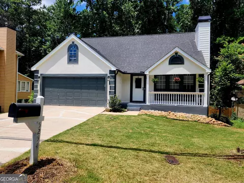 5254 Panola Mill Dr, Lithonia, GA 30038
