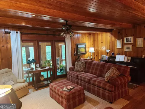 363 Yates St, Cornelia, GA 30531 photo 3