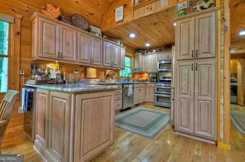Kitchen - 263 Cabbage Patch Rd #292, Morganton, GA 30560 photo 1 of 4