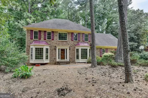 11195 Wilshire Chase Dr, Johns Creek, GA 30097