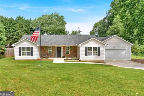 41 Wood Cir, Villa Rica, GA 30180
