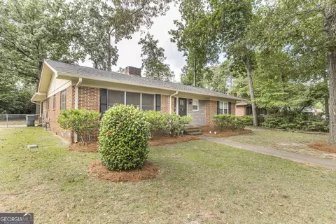 301 Bernard Dr, Warner Robins, GA 31093 photo 3