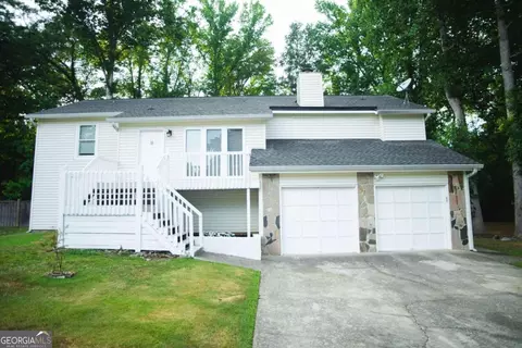 2655 Deerfield Cir SW, Marietta, GA 30064