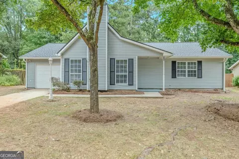 106 Clifford Ct, Stockbridge, GA 30281