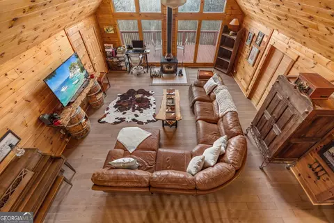 734 Wooten Rd, Cleveland, GA 30528