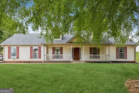 304 Harris Ave, Locust Grove, GA 30248