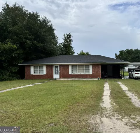 23 E Bostick Ave, Lakeland, GA 31635