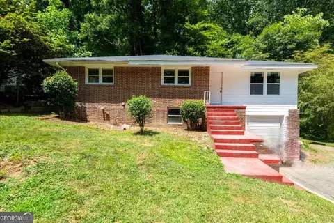 2725 S Clark Dr, East Point, GA 30344