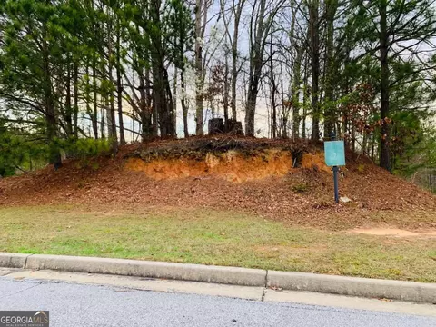 1069 Concerto Ct, Fairburn, GA 30213