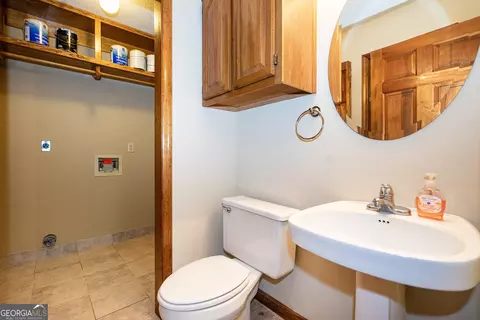 208 Junewood Dr, Lagrange, GA 30241 photo 16