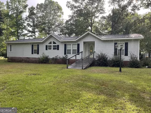 101 Donovan Rd, Wrightsville, GA 31096